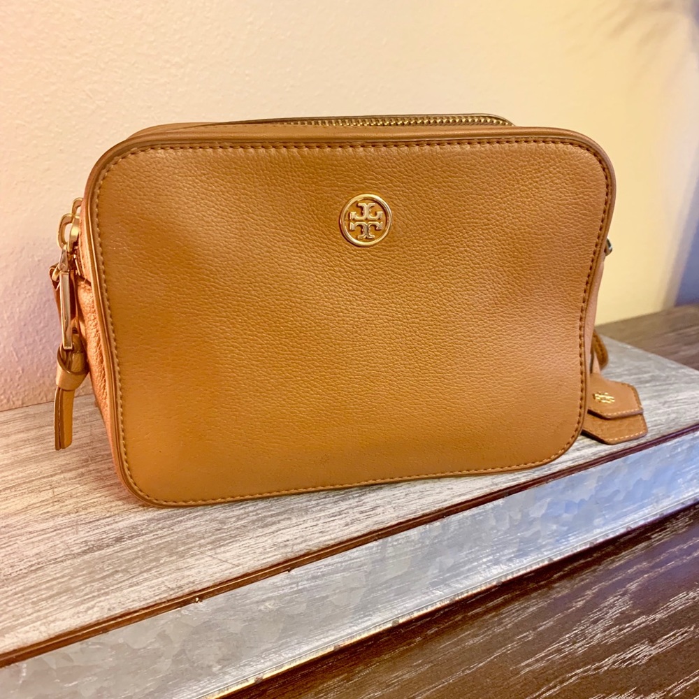 Tory Burch Robinson pebble crossbody